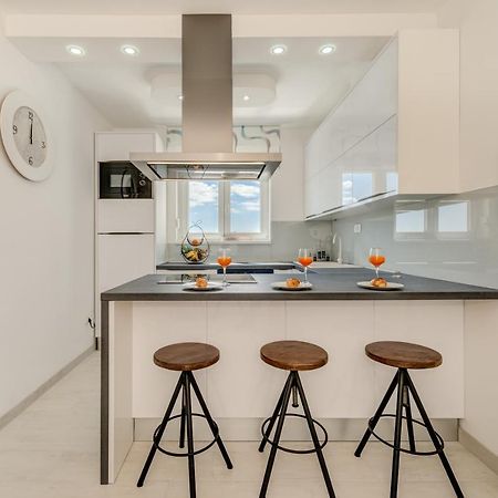 Modern 4* Luxury Apartment In Center Trogir Bagian luar foto