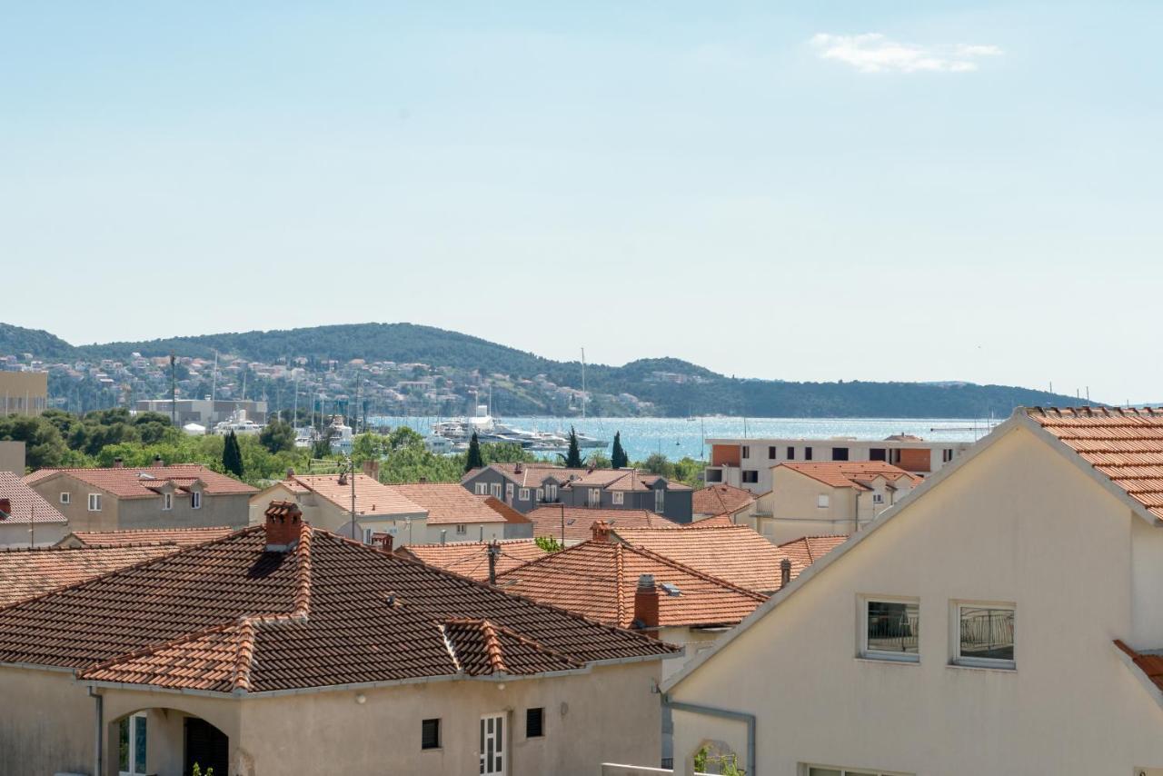 Modern 4* Luxury Apartment In Center Trogir Bagian luar foto